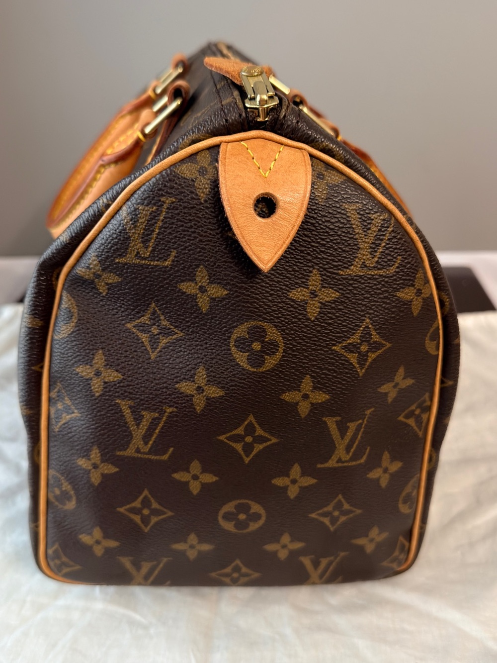 Louis Vuitton Brown Monogram Speedy 30 - Picture 5 of 13